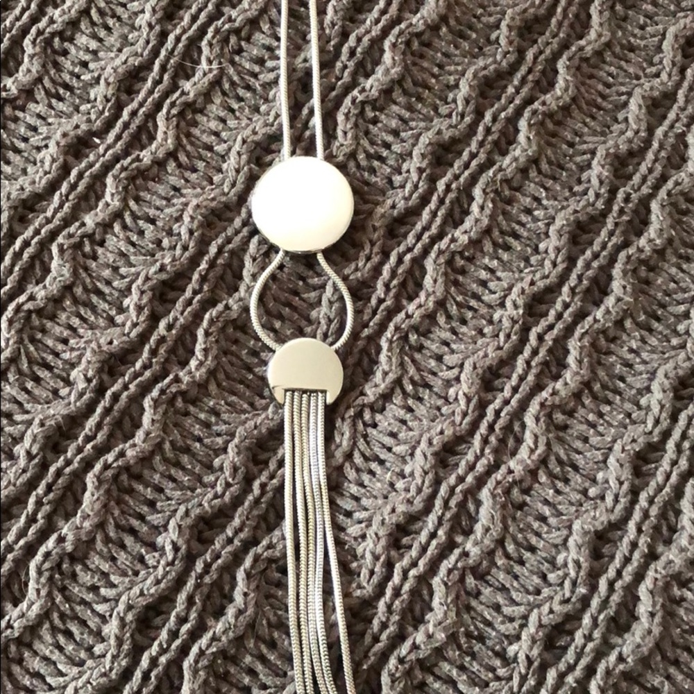 Long necklaces - Picture 3 of 3